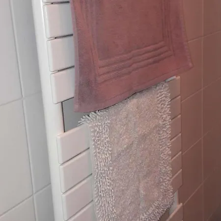 Rez-de-chaussee Avec Terrasse, Parking, Animaux Acceptes Pres De La - Fr-1-675-15 위머로우